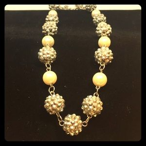 Pearl and sparkle Baubbled necklace Choker